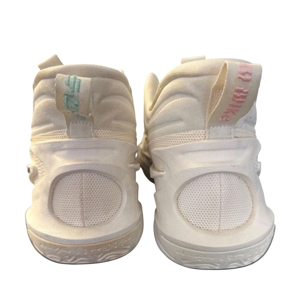 NIKE Cosmic Unity 2 Giannis Basketball Shoes - Coconut Milk Size 9M‎